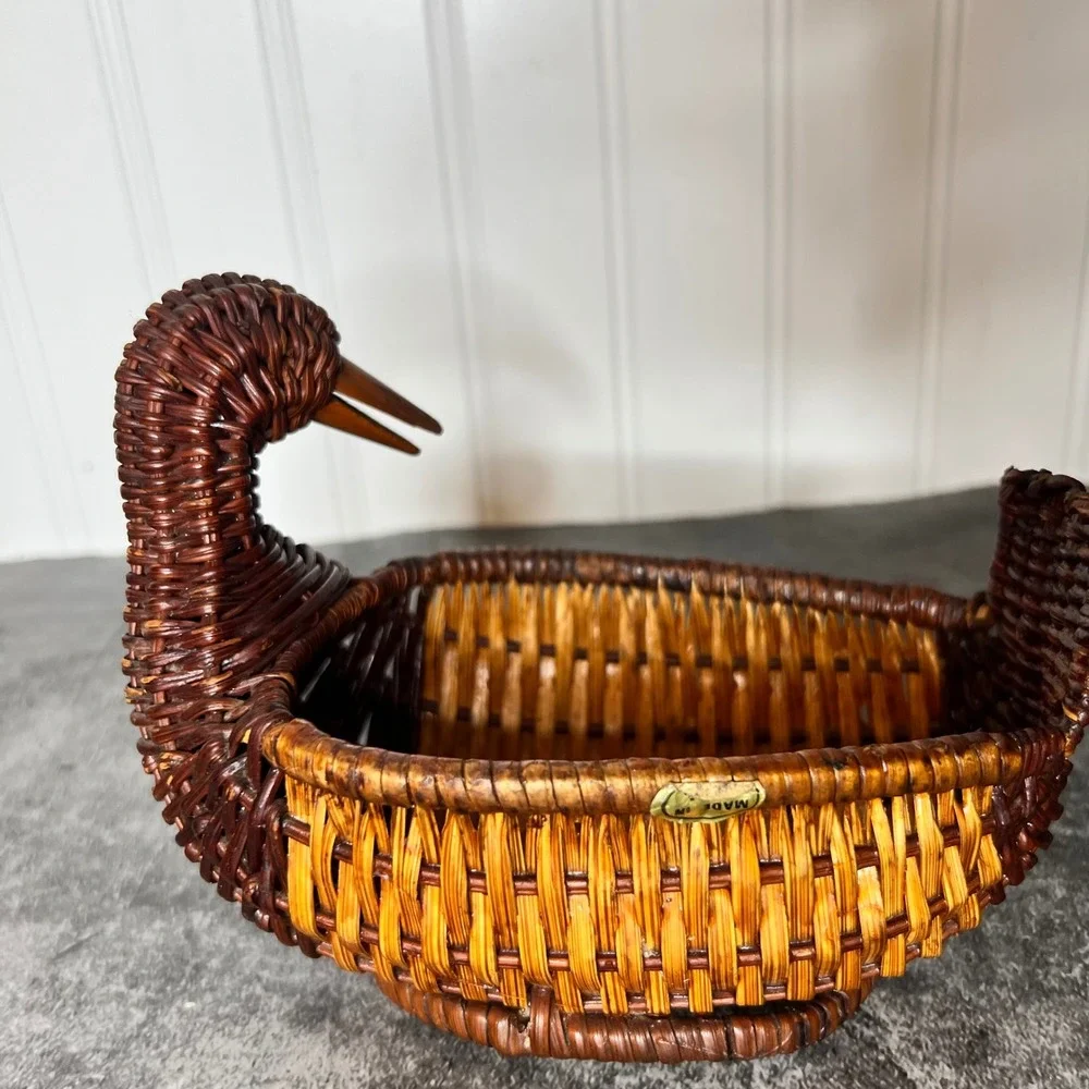 Vintage Wicker Rattan Duck Basket | Cottage
